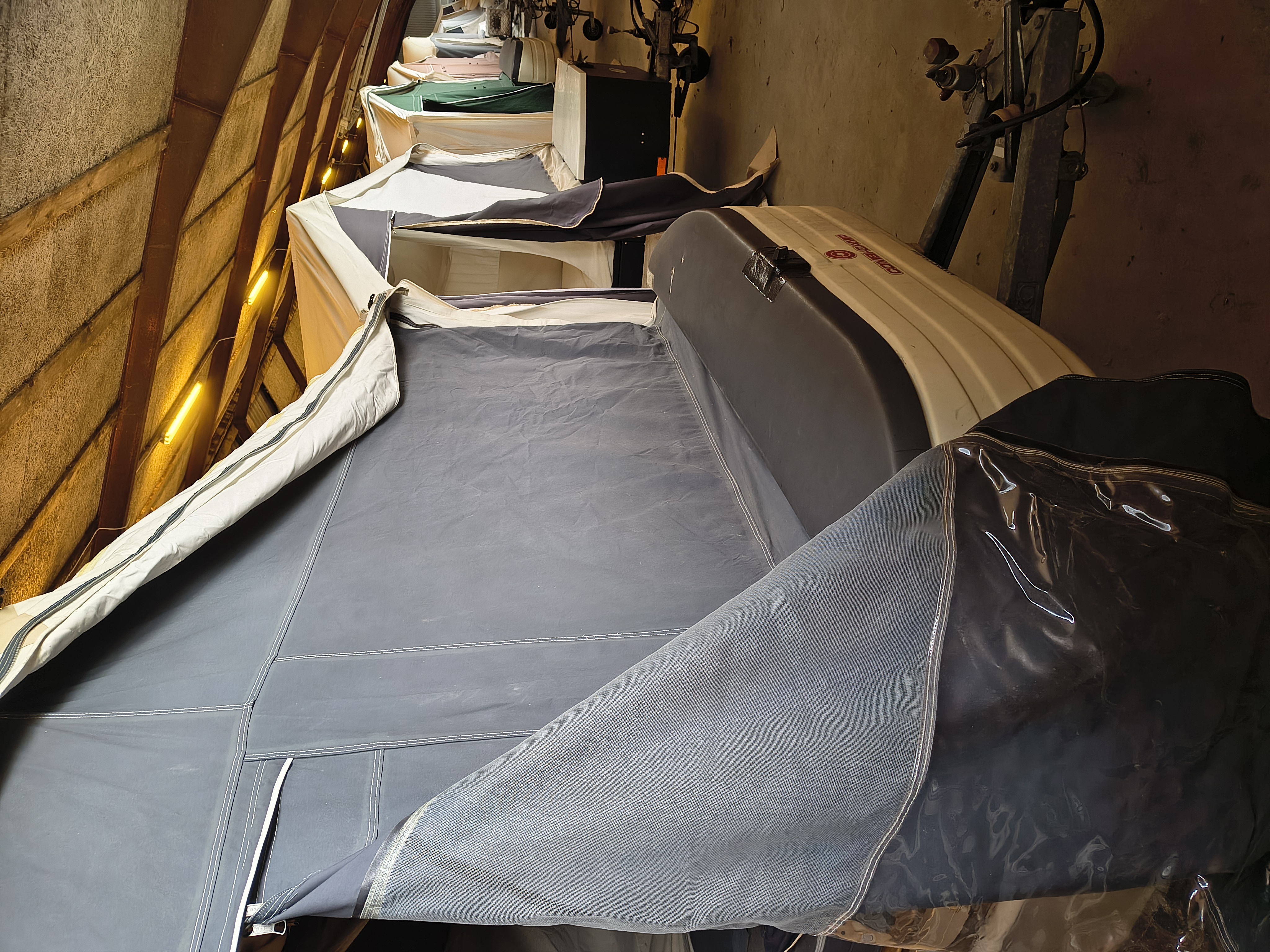 Combi-camp Valley årg 2010 twin bed billede 3